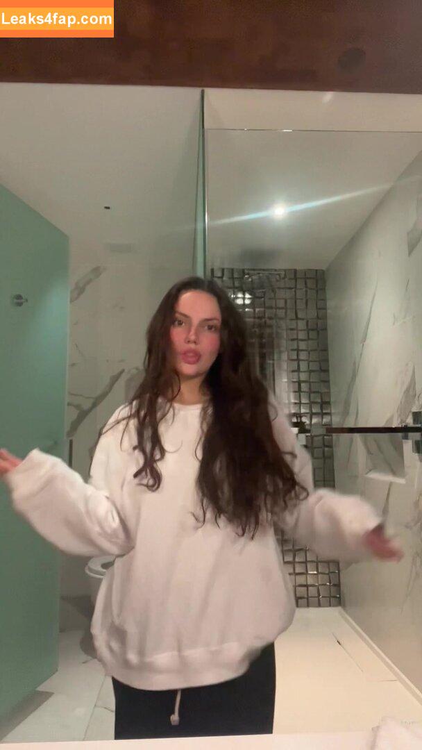 Dafne Keen / dafnekeen / lauradafne93 leaked photo photo #0551
