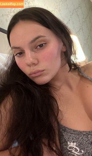 Dafne Keen photo #0074