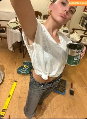 Dafne Keen photo #0093