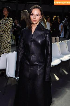 Dafne Keen photo #0105