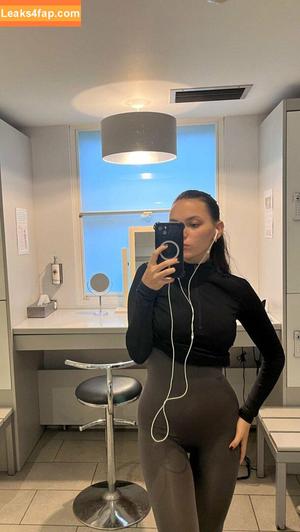 Dafne Keen photo #0122