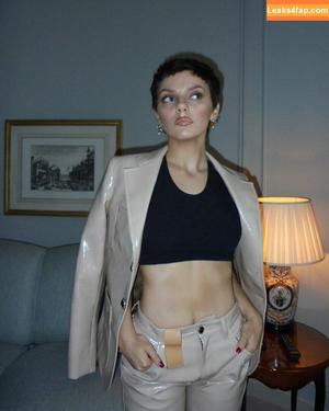 Dafne Keen photo #0124