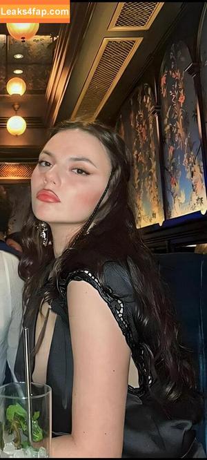 Dafne Keen photo #0198