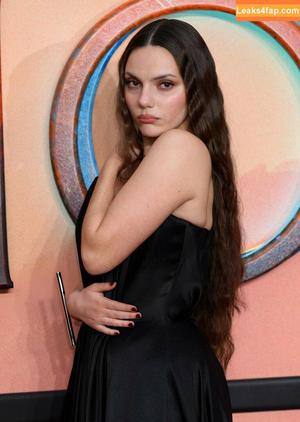 Dafne Keen photo #0394