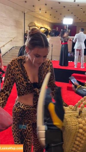 Dafne Keen photo #0571