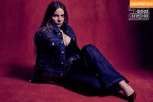 Dafne Keen photo #0574