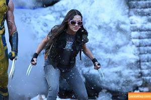 Dafne Keen photo #0596