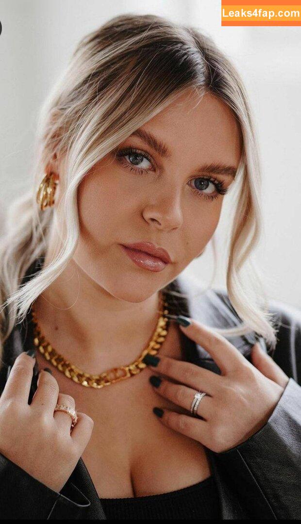 Dagi Bee / dagibee leaked photo photo #0161