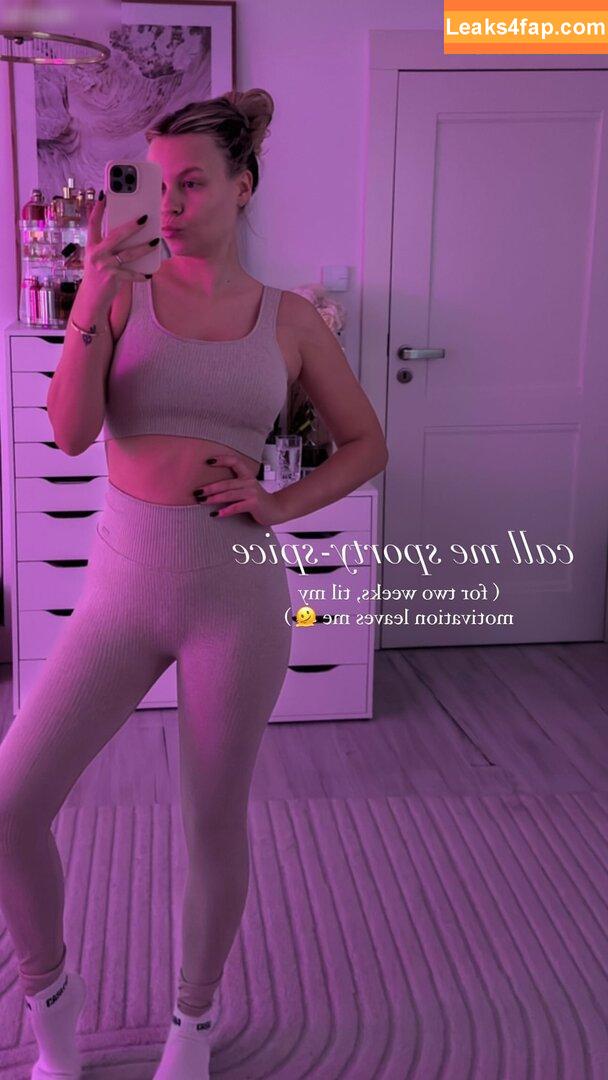 Dagi Bee / dagibee leaked photo photo #0176