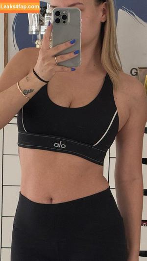 Dagi Bee photo #0210