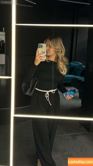 Dagi Bee photo #0226