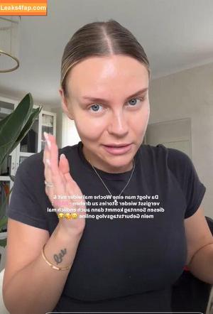 Dagi Bee photo #0522