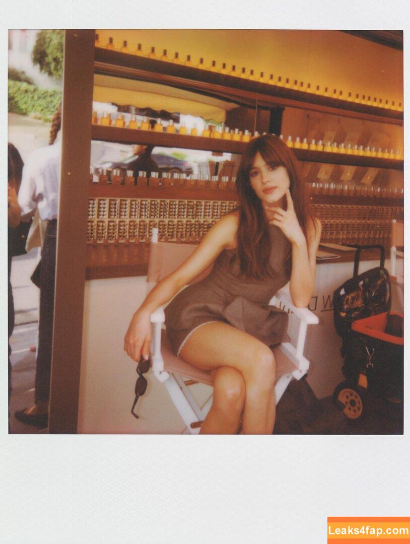 Daisy Edgar-Jones / Daisy Edgar Jones / daisyedgarjones leaked photo photo #0445