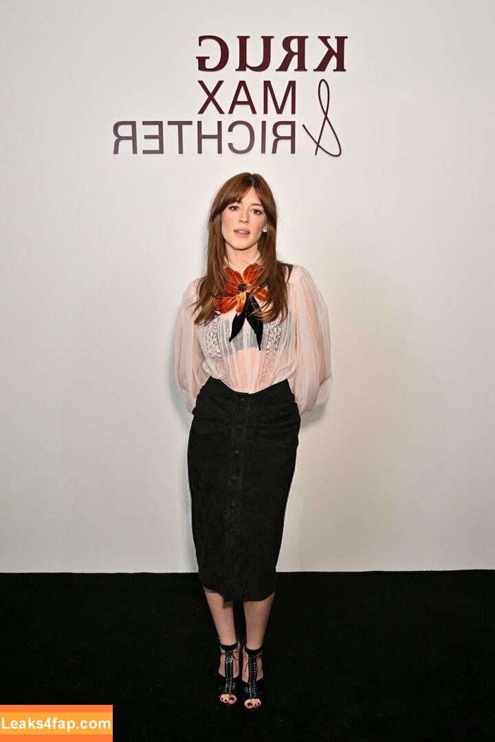 Daisy Edgar-Jones / Daisy Edgar Jones / daisyedgarjones leaked photo photo #0450