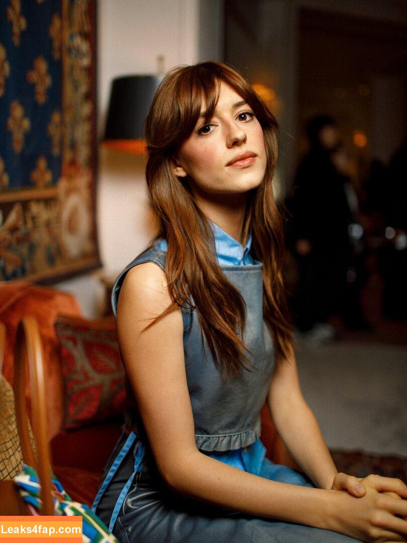 Daisy Edgar-Jones / Daisy Edgar Jones / daisyedgarjones leaked photo photo #0465