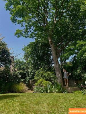 Daisy Edgar-Jones photo #0564