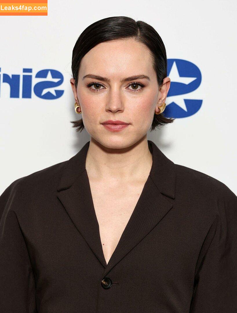 Daisy Ridley / daisyridley слитое фото фото #0235
