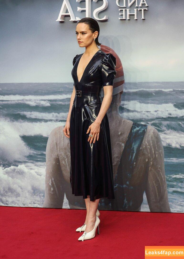 Daisy Ridley / daisyridley leaked photo photo #0440