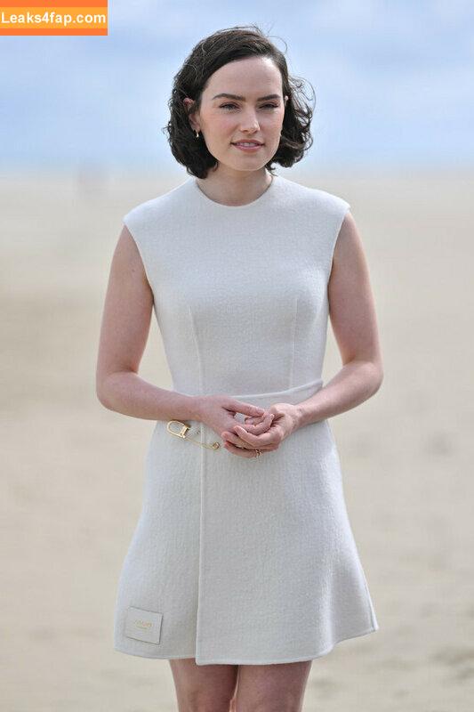 Daisy Ridley / daisyridley leaked photo photo #0568