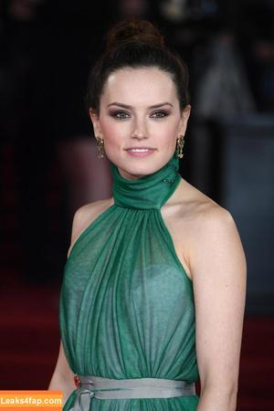 Daisy Ridley photo #0037