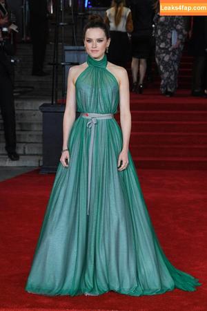 Daisy Ridley photo #0040