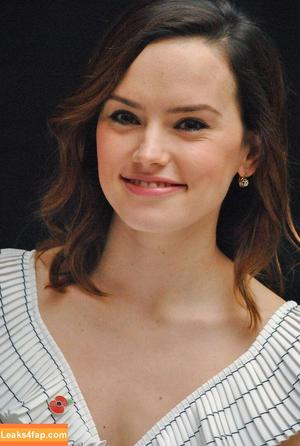 Daisy Ridley photo #0104