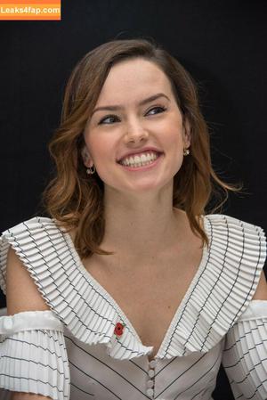 Daisy Ridley photo #0120