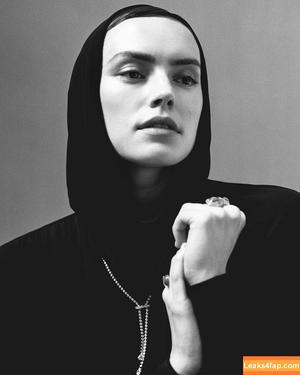 Daisy Ridley photo #0171