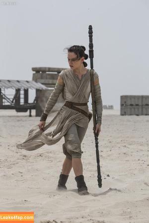 Daisy Ridley photo #0404
