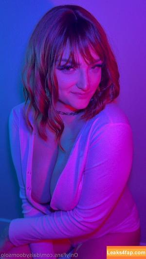 daisydoomfree photo #0007