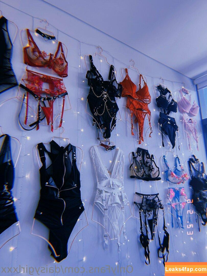 daisygirlxxx / daisykeech leaked photo photo #0139