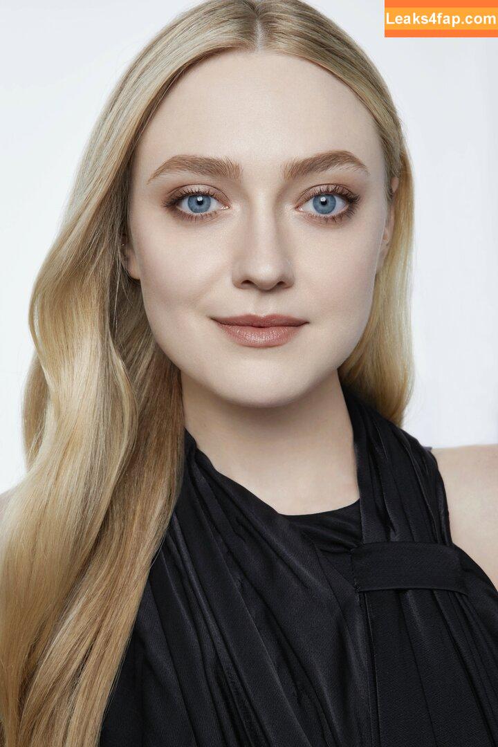 Dakota Fanning / dakotafanning leaked photo photo #0002