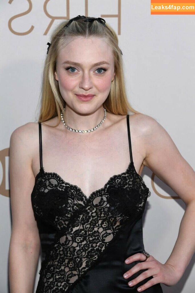 Dakota Fanning / dakotafanning leaked photo photo #0034