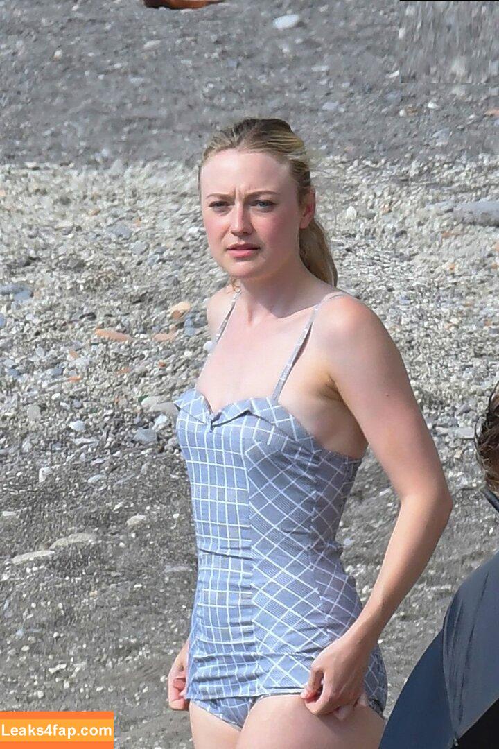 Dakota Fanning / dakotafanning leaked photo photo #0051