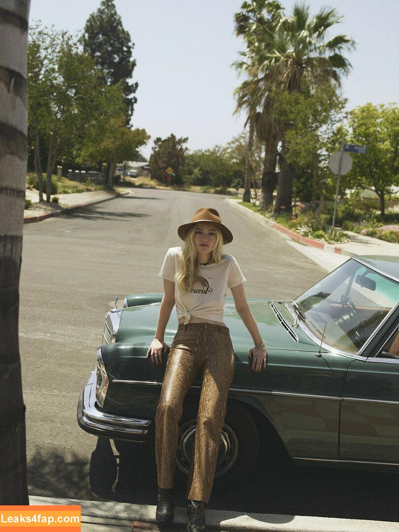 Dakota Fanning / dakotafanning leaked photo photo #0085