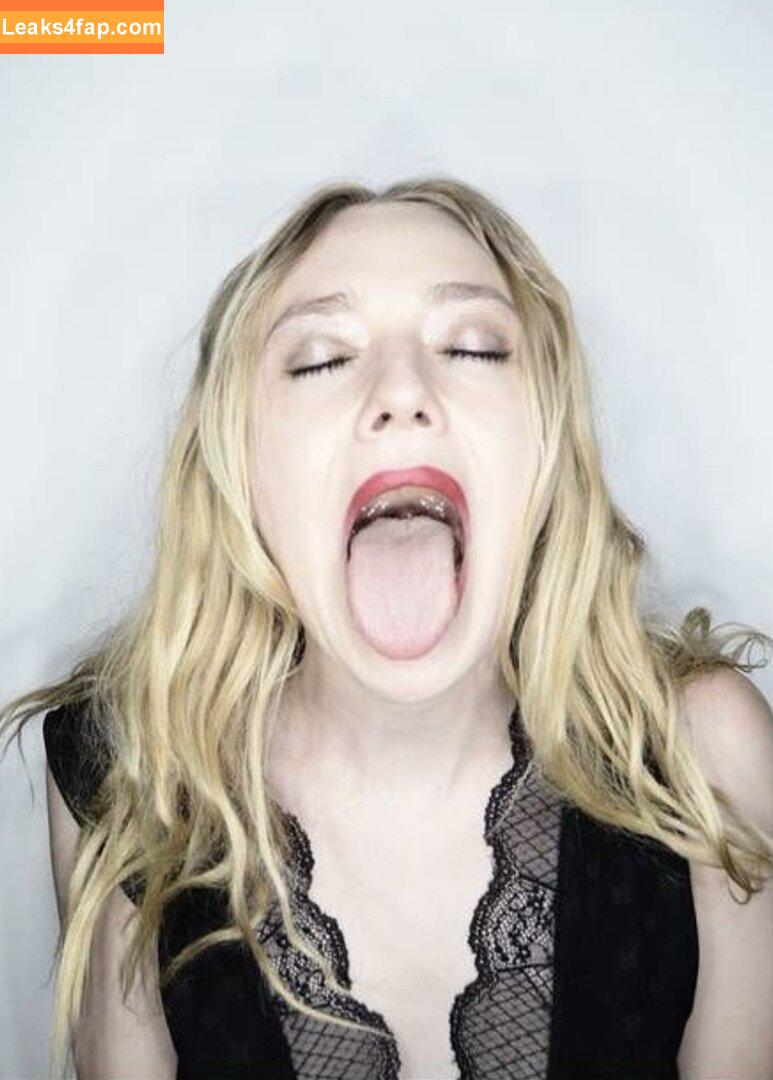 Dakota Fanning / dakotafanning leaked photo photo #0153