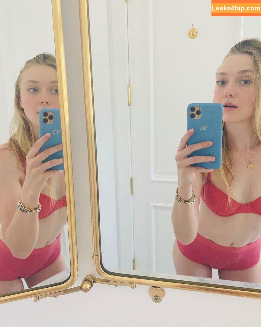 Dakota Fanning / dakotafanning leaked photo photo #0162