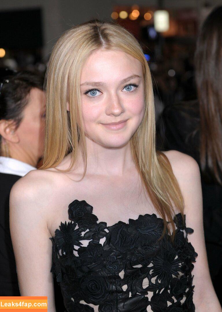 Dakota Fanning / dakotafanning слитое фото фото #0205