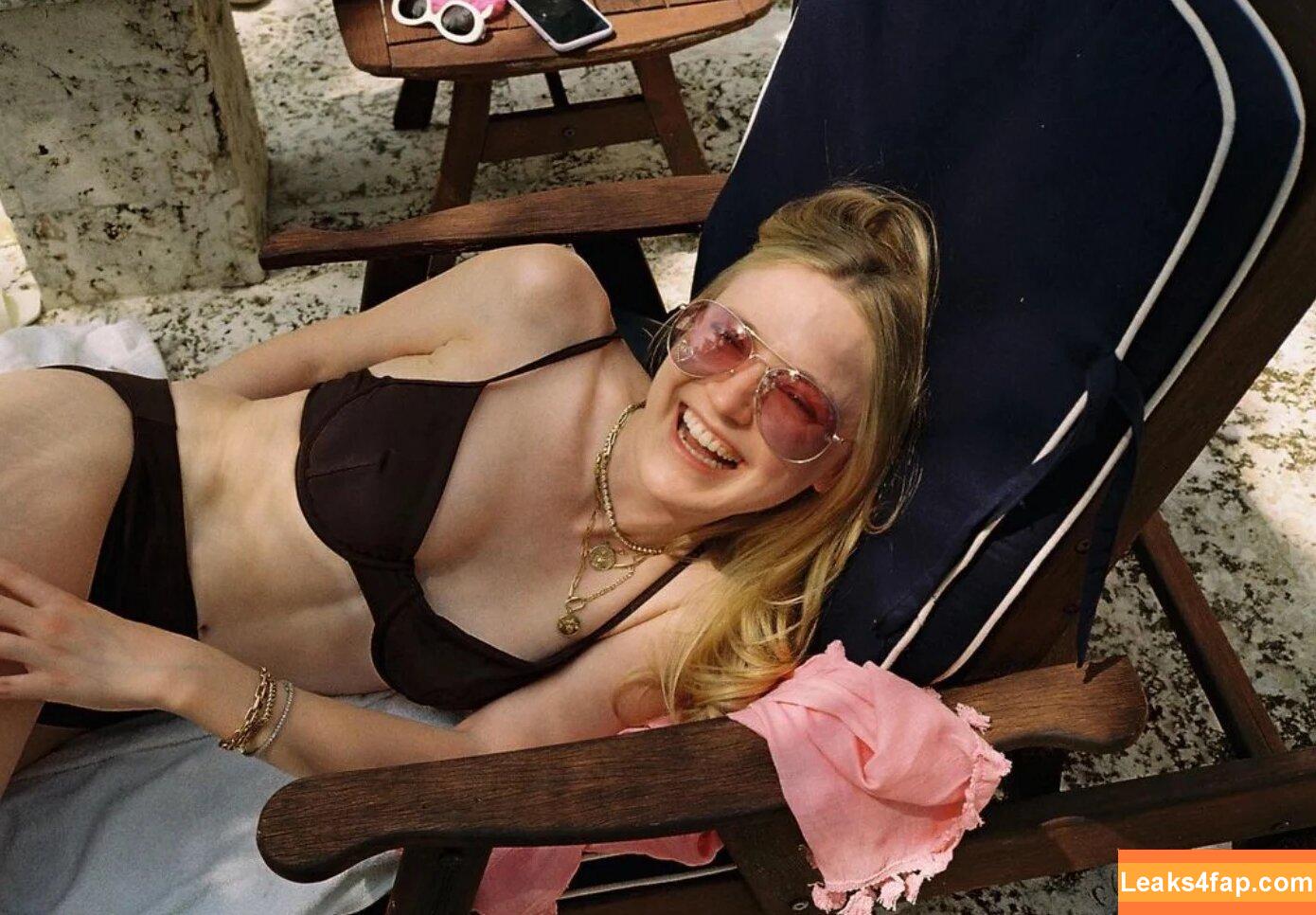 Dakota Fanning / dakotafanning leaked photo photo #0227