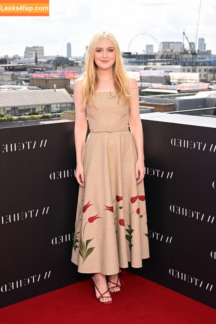 Dakota Fanning / dakotafanning leaked photo photo #0275