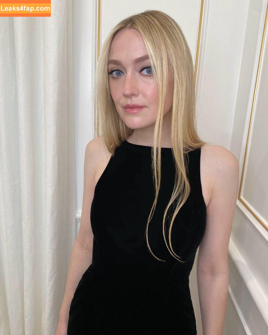 Dakota Fanning / dakotafanning leaked photo photo #0416