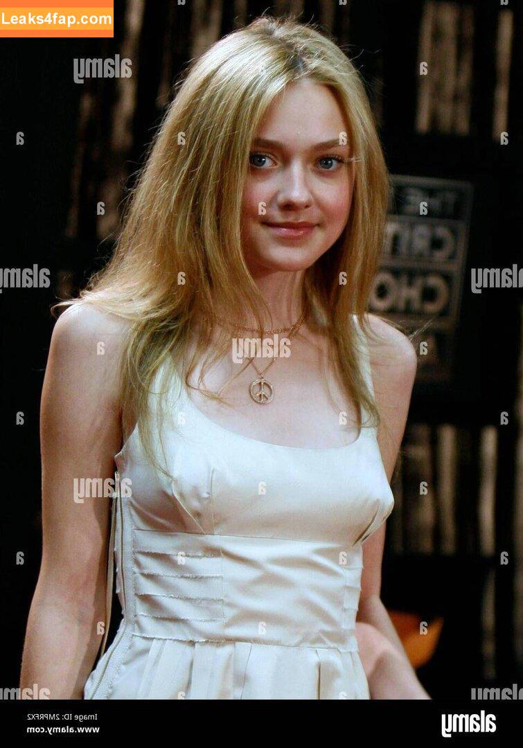 Dakota Fanning / dakota_fanning / dakotafanning слитое фото фото #0524