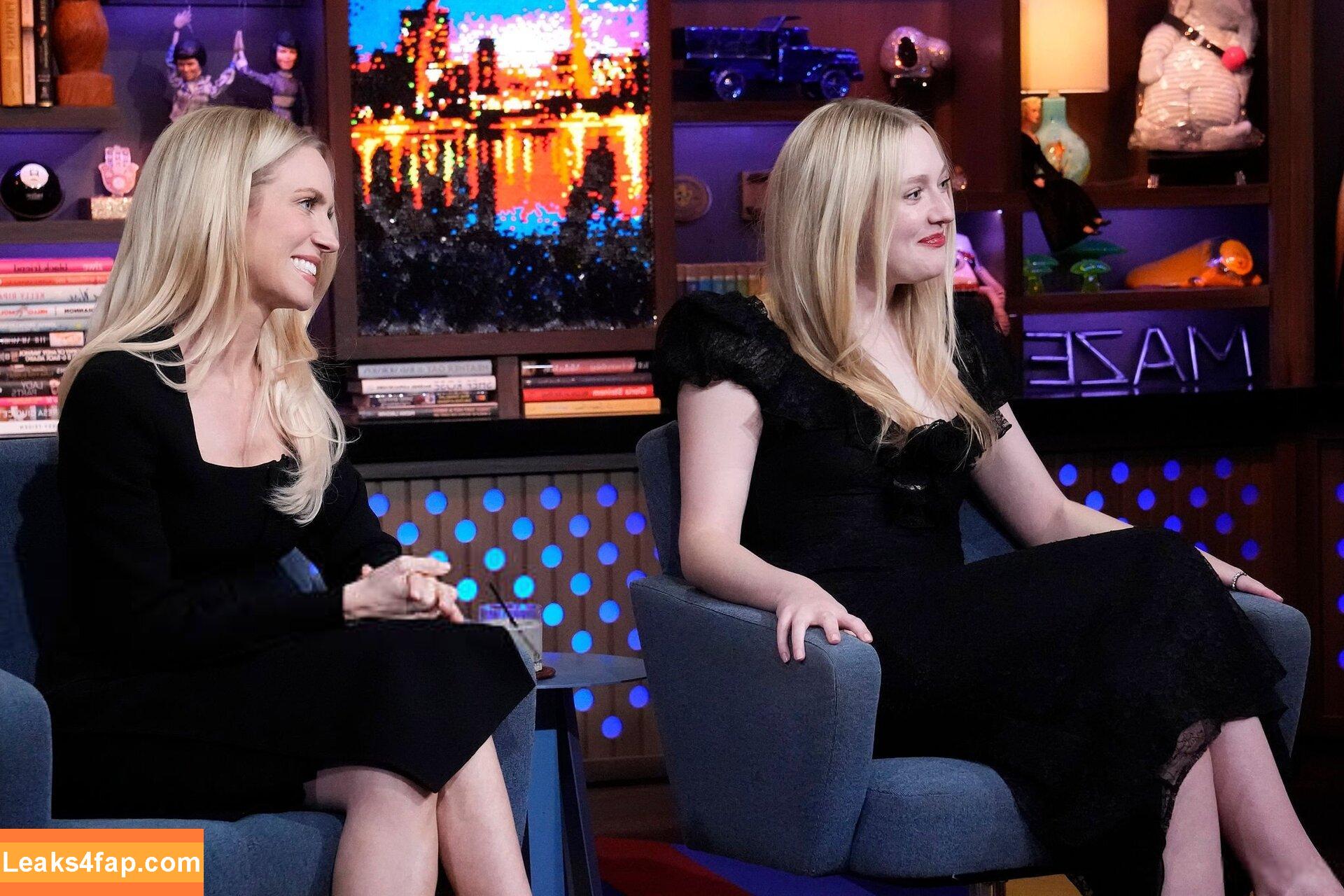 Dakota Fanning / dakota_fanning / dakotafanning слитое фото фото #0571