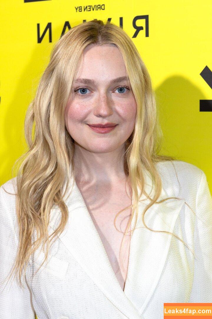 Dakota Fanning / dakota_fanning / dakotafanning leaked photo photo #0611