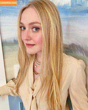 Dakota Fanning photo #0001