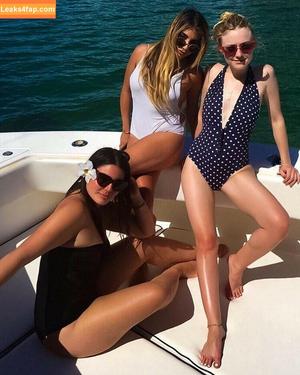 Dakota Fanning photo #0004