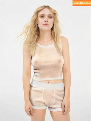 Dakota Fanning photo #0009