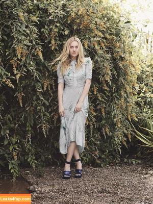 Dakota Fanning photo #0061