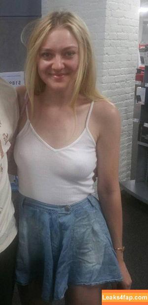 Dakota Fanning photo #0128