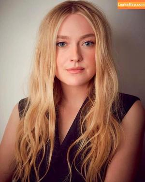 Dakota Fanning photo #0137